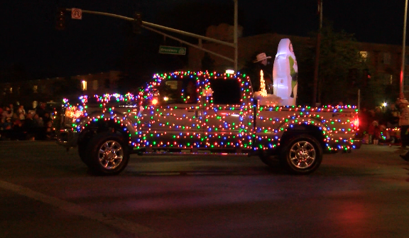 Merry Meridian Christmas Parade lights up downtown Meridian